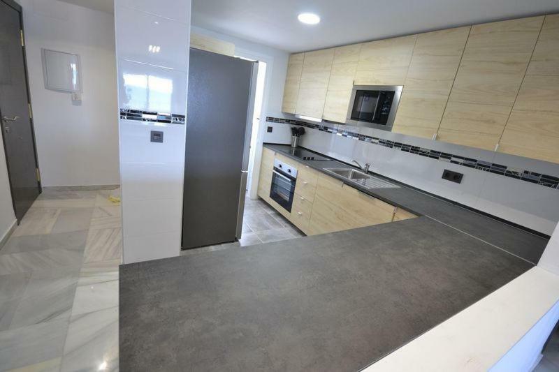 Apartamento Arena Beach Estepona Dış mekan fotoğraf