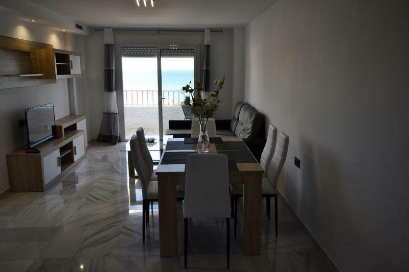 Apartamento Arena Beach Estepona Dış mekan fotoğraf